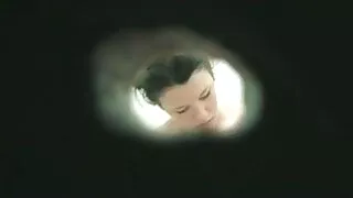 ব্যাকস্টেজ ভিডিওতে অ ...