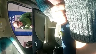 অত্যাশ্চর্য গৃহবধূ ক ...