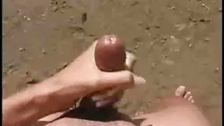 কার্ভি স্বর্ণকেশী কে ...